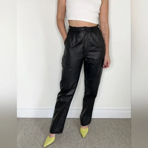 Danier Vintage Leather Pleated Cigarette Pants made in Canada Size 4 - Picture 1 of 10